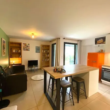 Astoria - Parking, Velos, Jardin Et Terrasse Apartamento *
