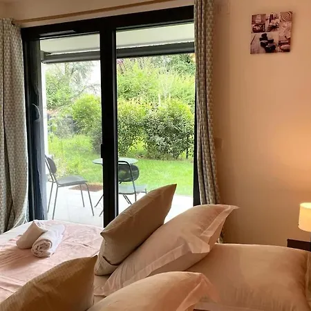 Astoria - Parking, Velos, Jardin Et Terrasse