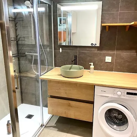 Διαμέρισμα Astoria - Parking, Velos, Jardin Et Terrasse