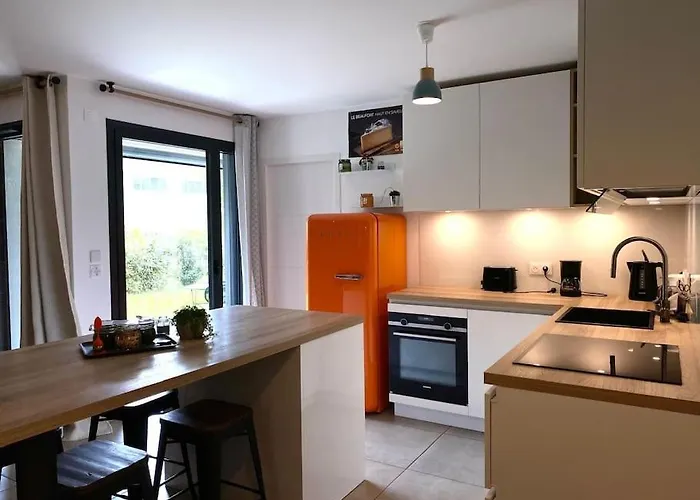 Astoria - Parking, Velos, Jardin Et Terrasse شقة آنسي